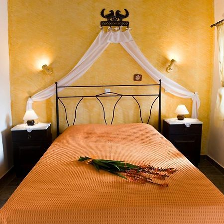 Pepi'S Rooms Triovasalos Ngoại thất bức ảnh