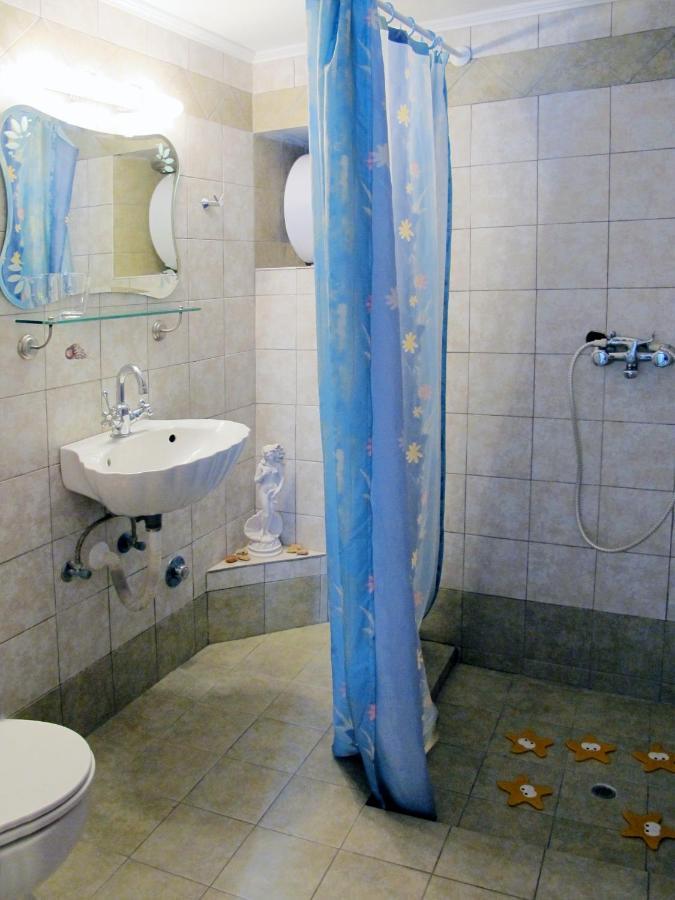 Pepi'S Rooms Triovasalos Ngoại thất bức ảnh