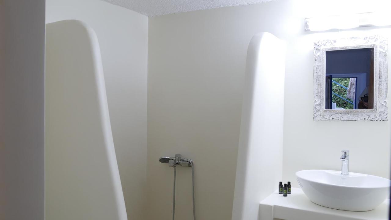 Pepi'S Rooms Triovasalos Ngoại thất bức ảnh