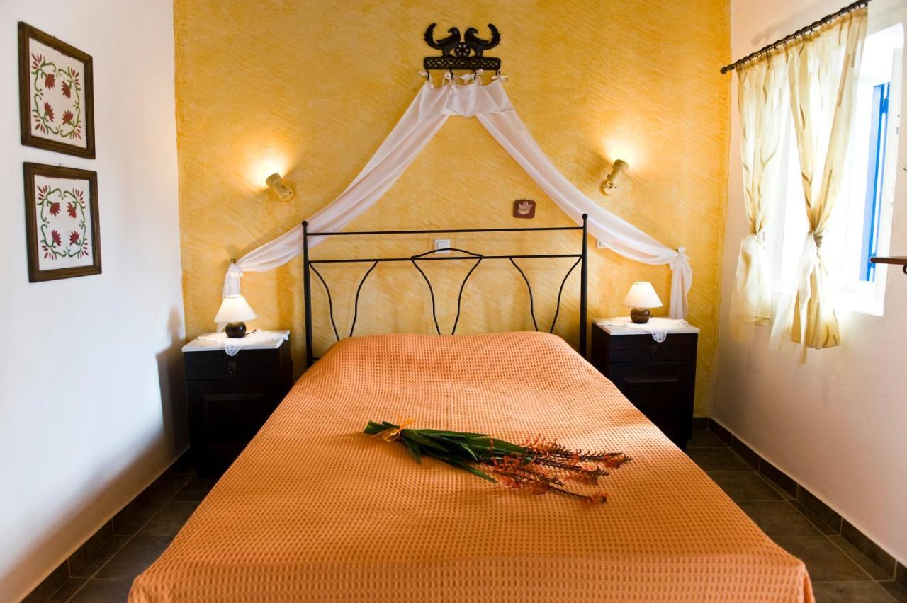 Pepi'S Rooms Triovasalos Ngoại thất bức ảnh